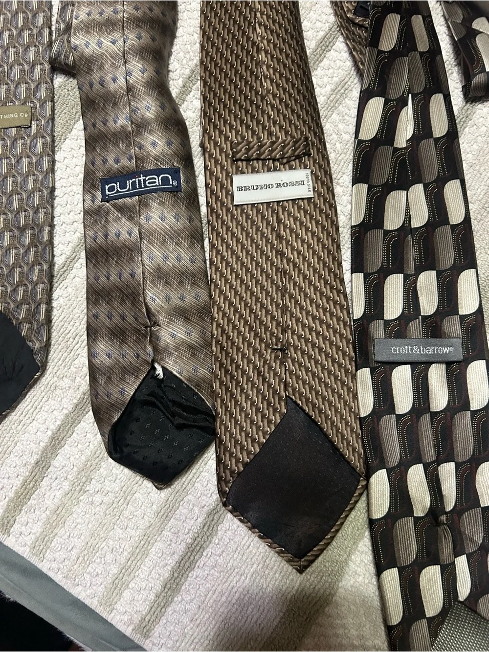 N/A elegant brown